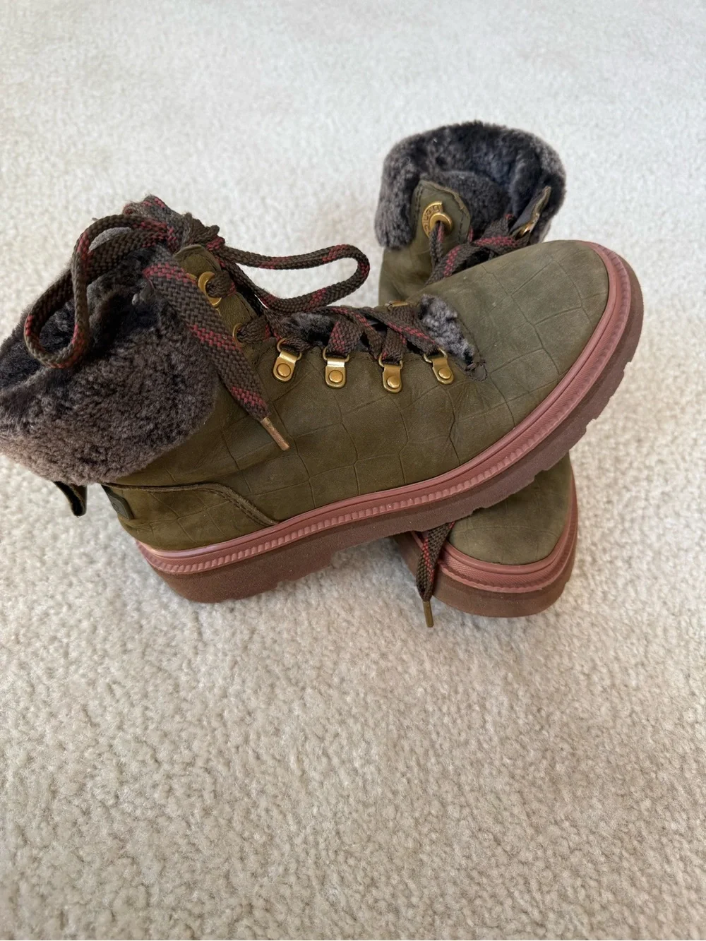 Bionica Olive Green Faux Fur Lace-Up Winter Boot